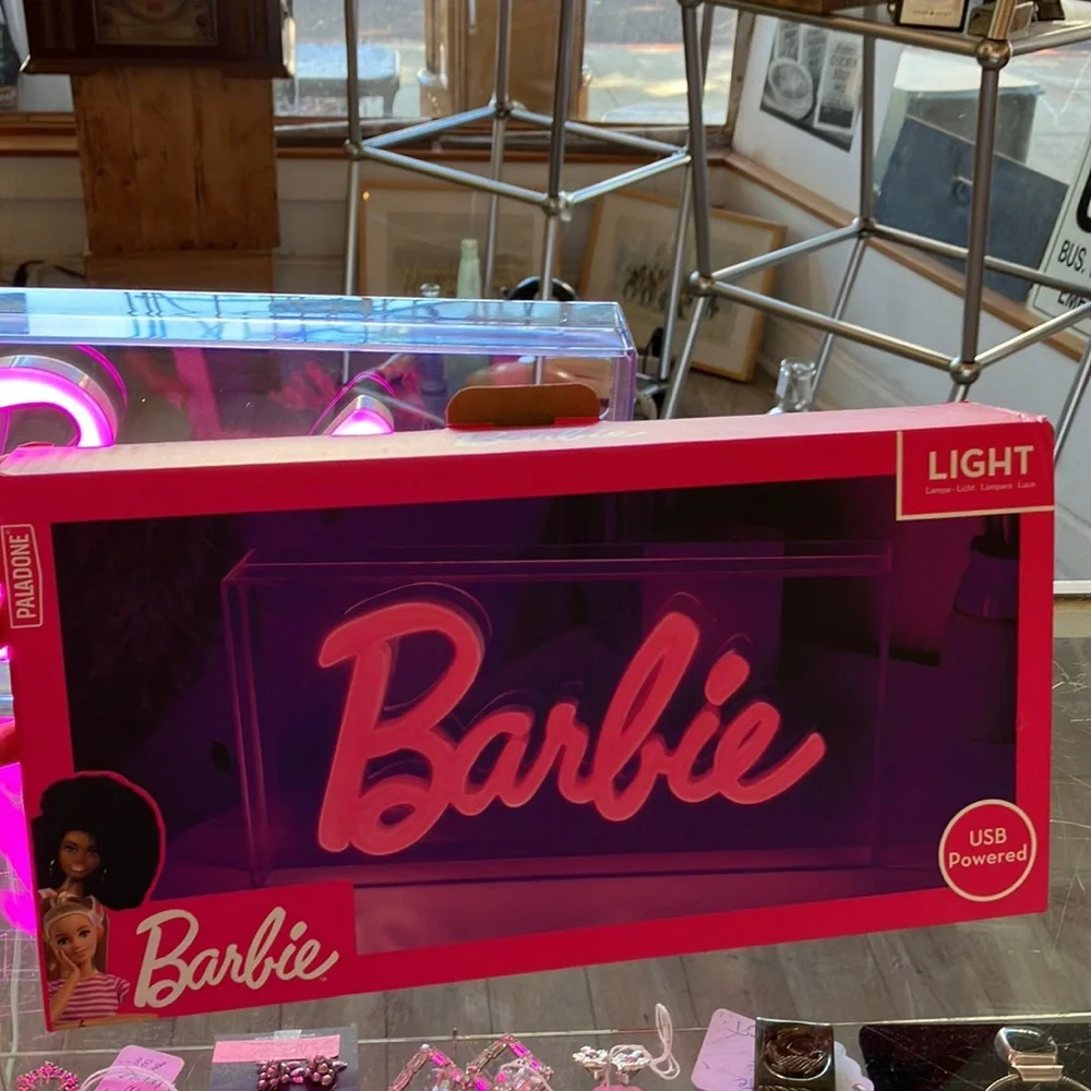 BARBIE LED LIGHT!! π€©β¨πβ¨πβ¨πβ¨ - Picture 11 of 13